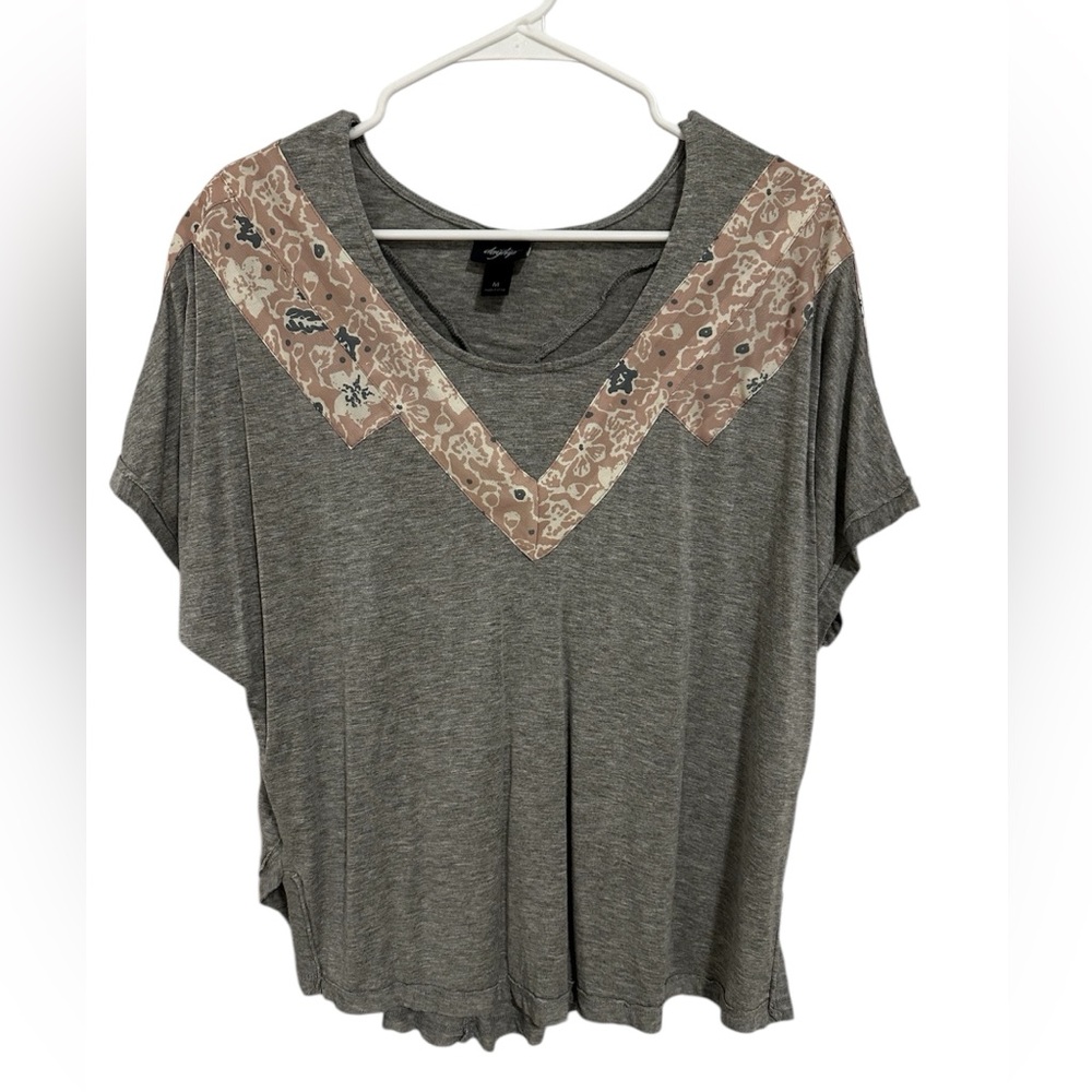 Women’s Short Sleeve Top